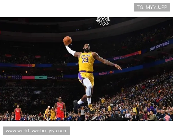 湖人逆转勇士全场高光聚焦詹姆斯三分助攻制胜瞬间